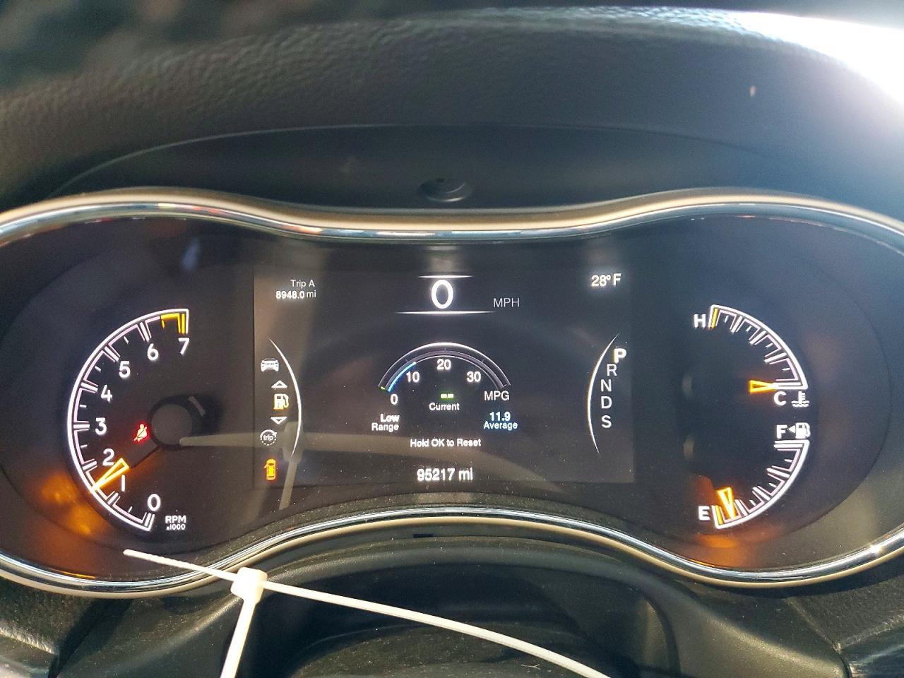 2014 Jeep Grand Cherokee Laredo - zdjęcie 9