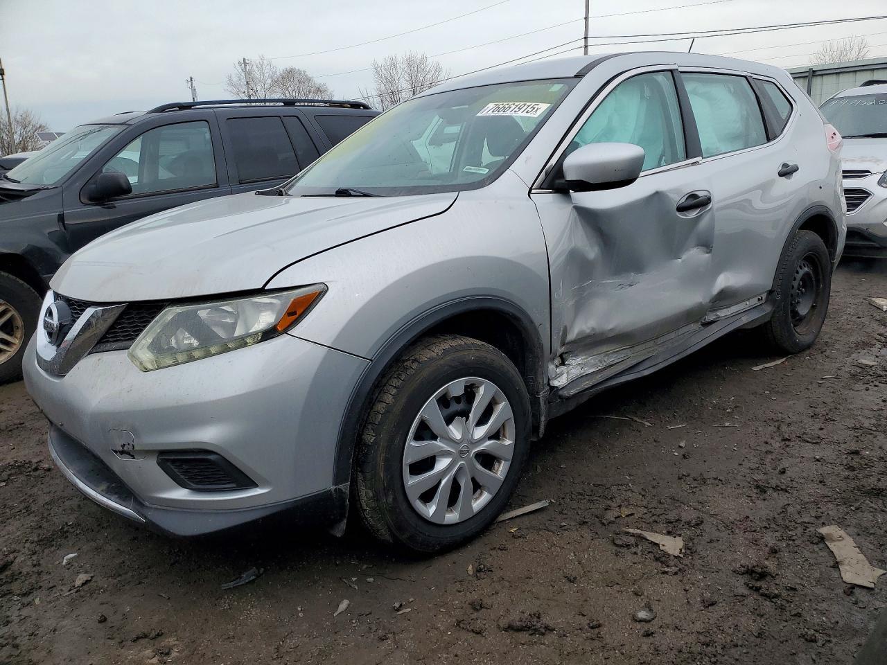 2016 Nissan Rogue S - zdjęcie główne