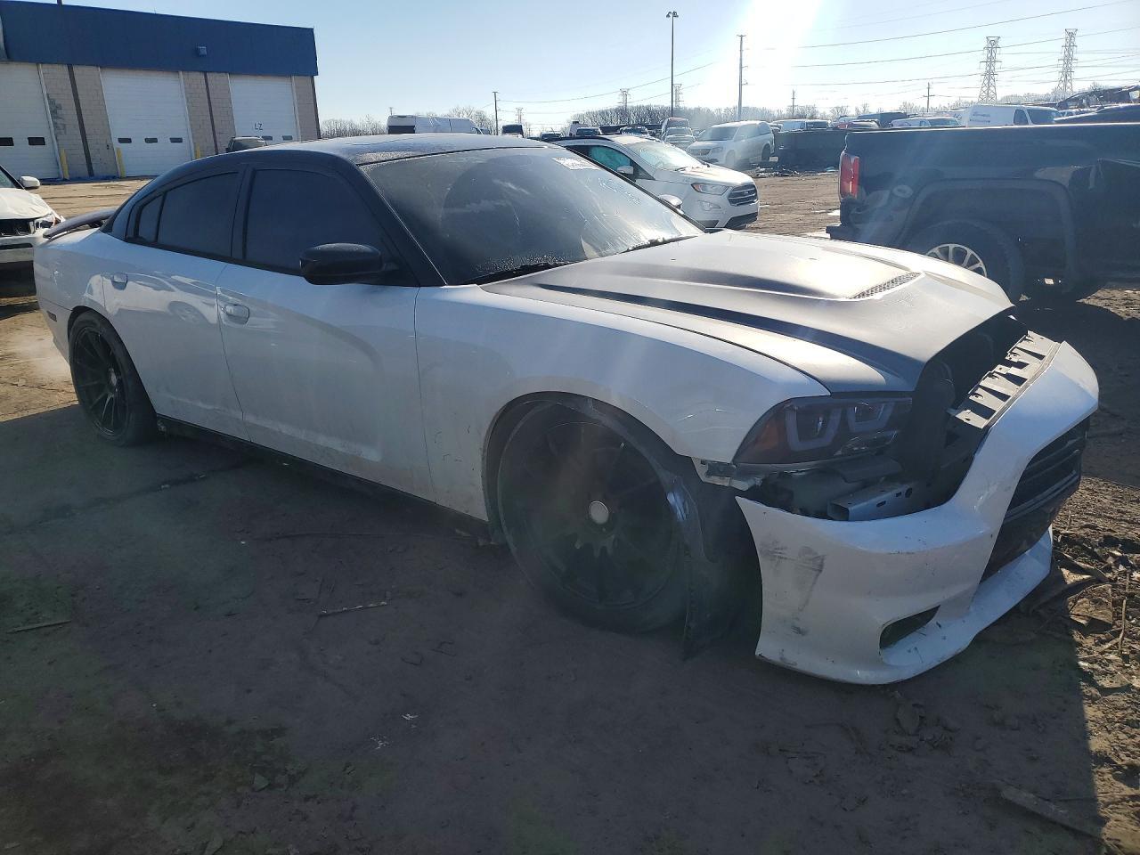 Dodge Charger - zdjęcie 4