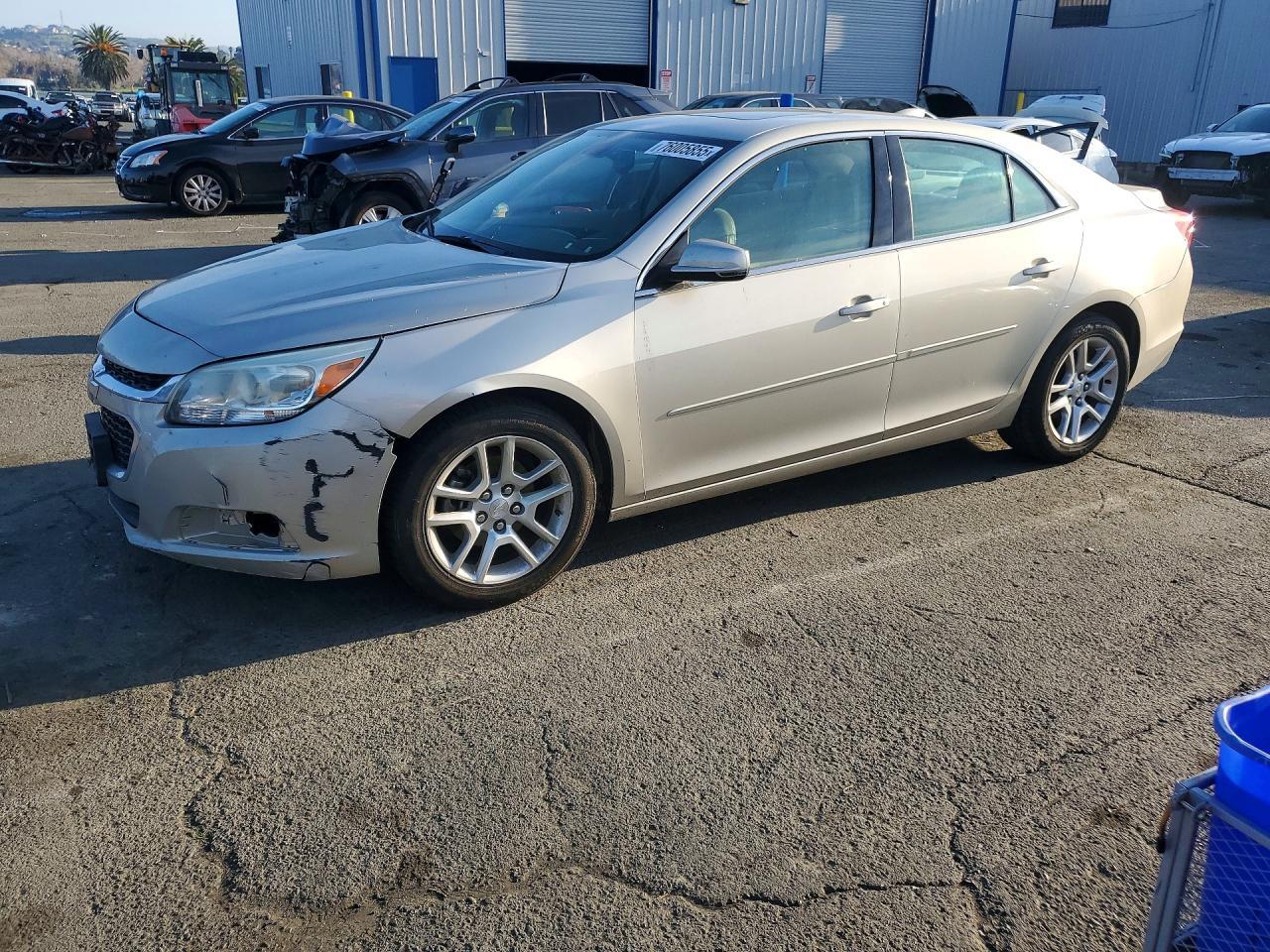 2015 Chevrolet Malibu 1Lt - zdjęcie główne