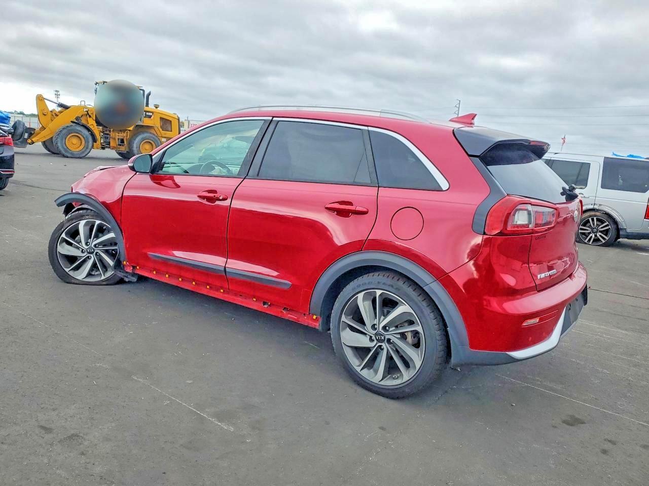 2018 Kia Niro Touring - zdjęcie 2