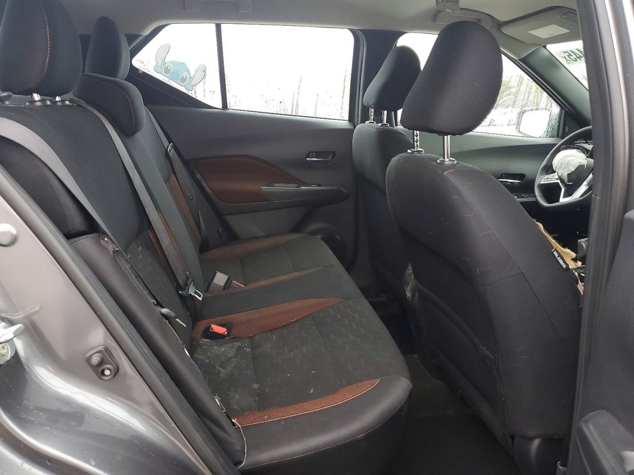 2024 Nissan Kicks Sr - zdjęcie 10