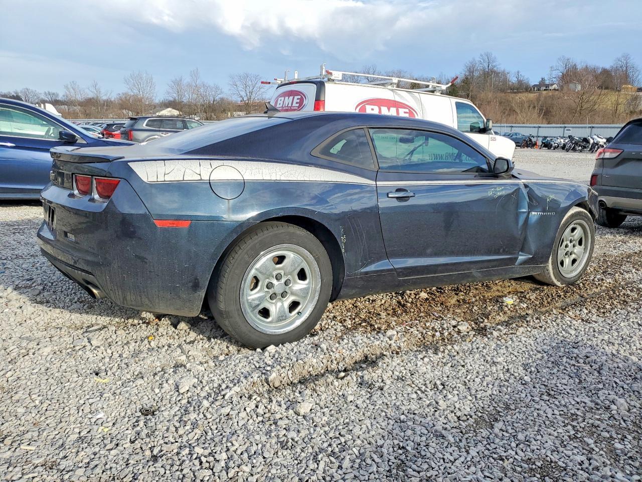 2013 Chevrolet Camaro Ls - zdjęcie 3