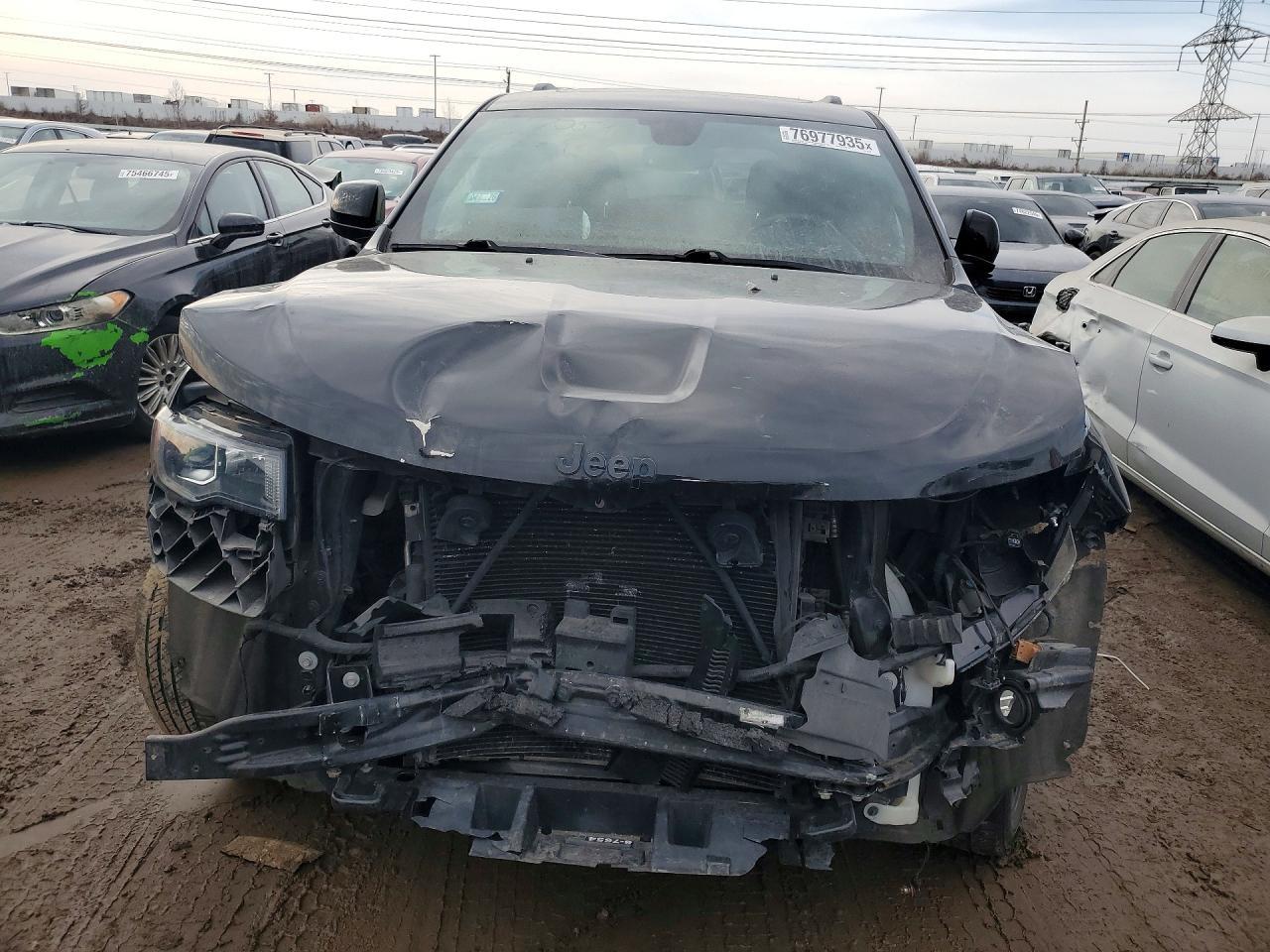 2019 Jeep Grand Cherokee Laredo - zdjęcie 5