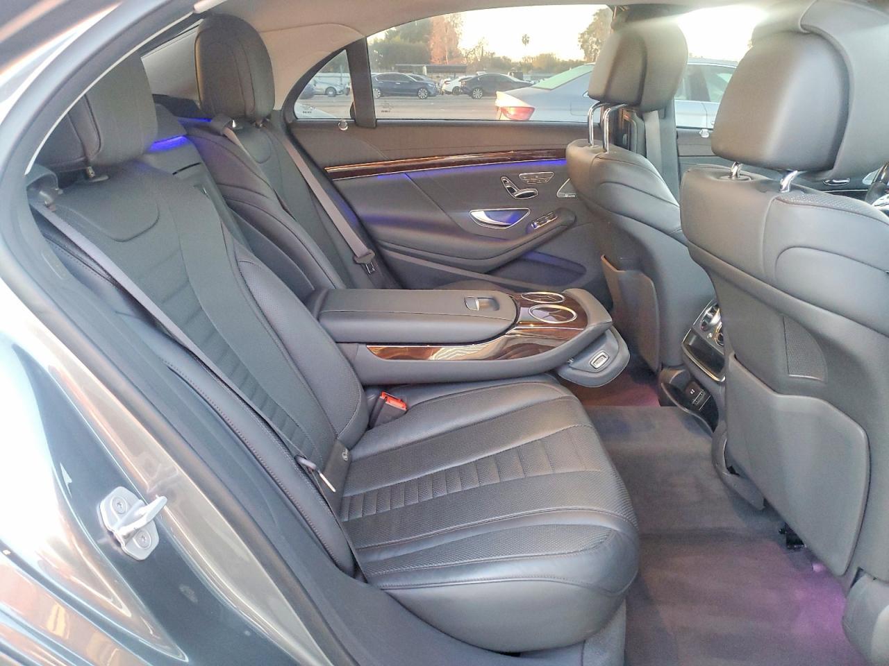 2018 Mercedes-Benz S 560 - zdjęcie 10