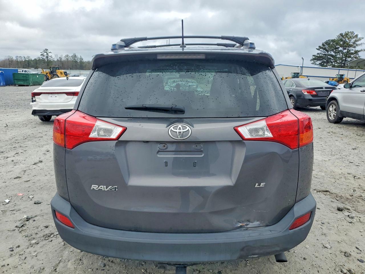 2015 Toyota Rav4 Le - zdjęcie 6