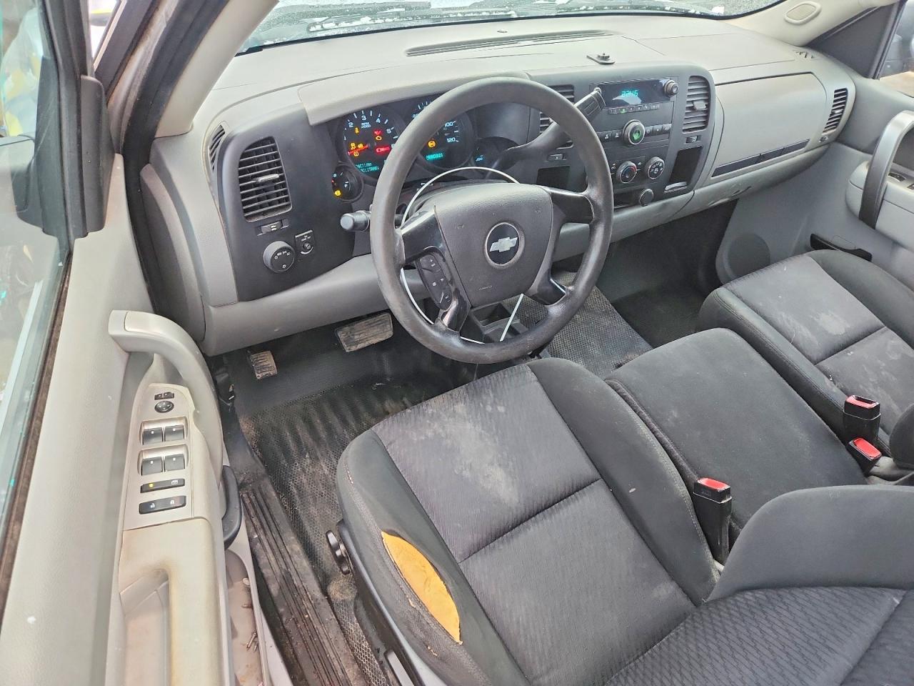 2013 Chevrolet Silverado K1500 - zdjęcie 8