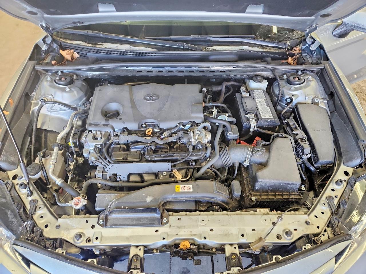 2024 Toyota Camry Le - zdjęcie 11