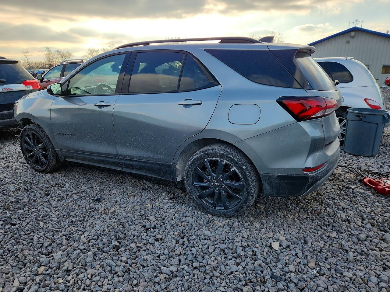 2023 Chevrolet Equinox Rs - zdjęcie 2