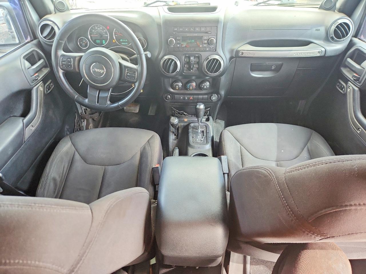 2014 Jeep Wrangler Unlimited Sport - zdjęcie 8