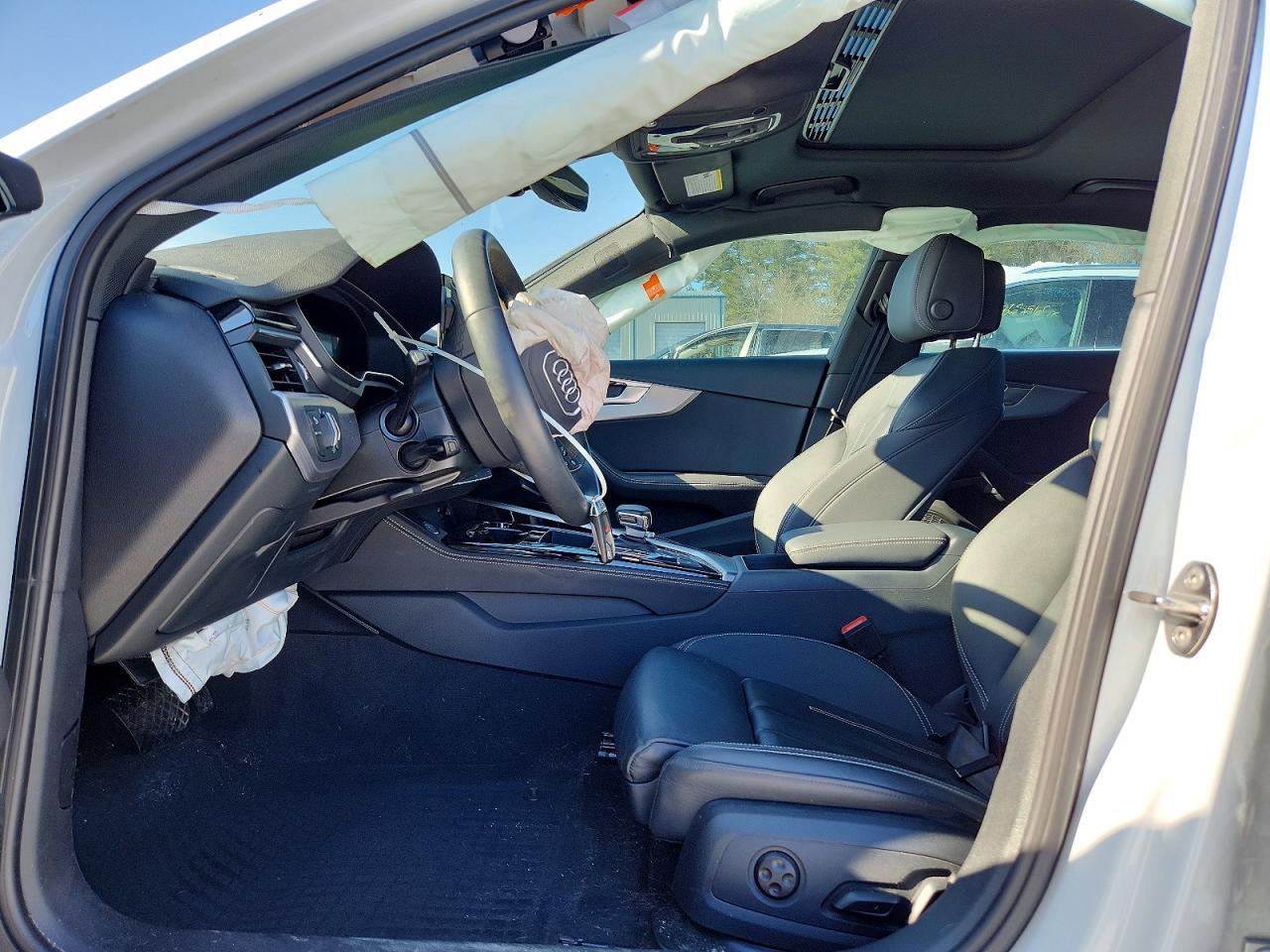 2023 Audi A4 Premium Plus 45 - zdjęcie 7