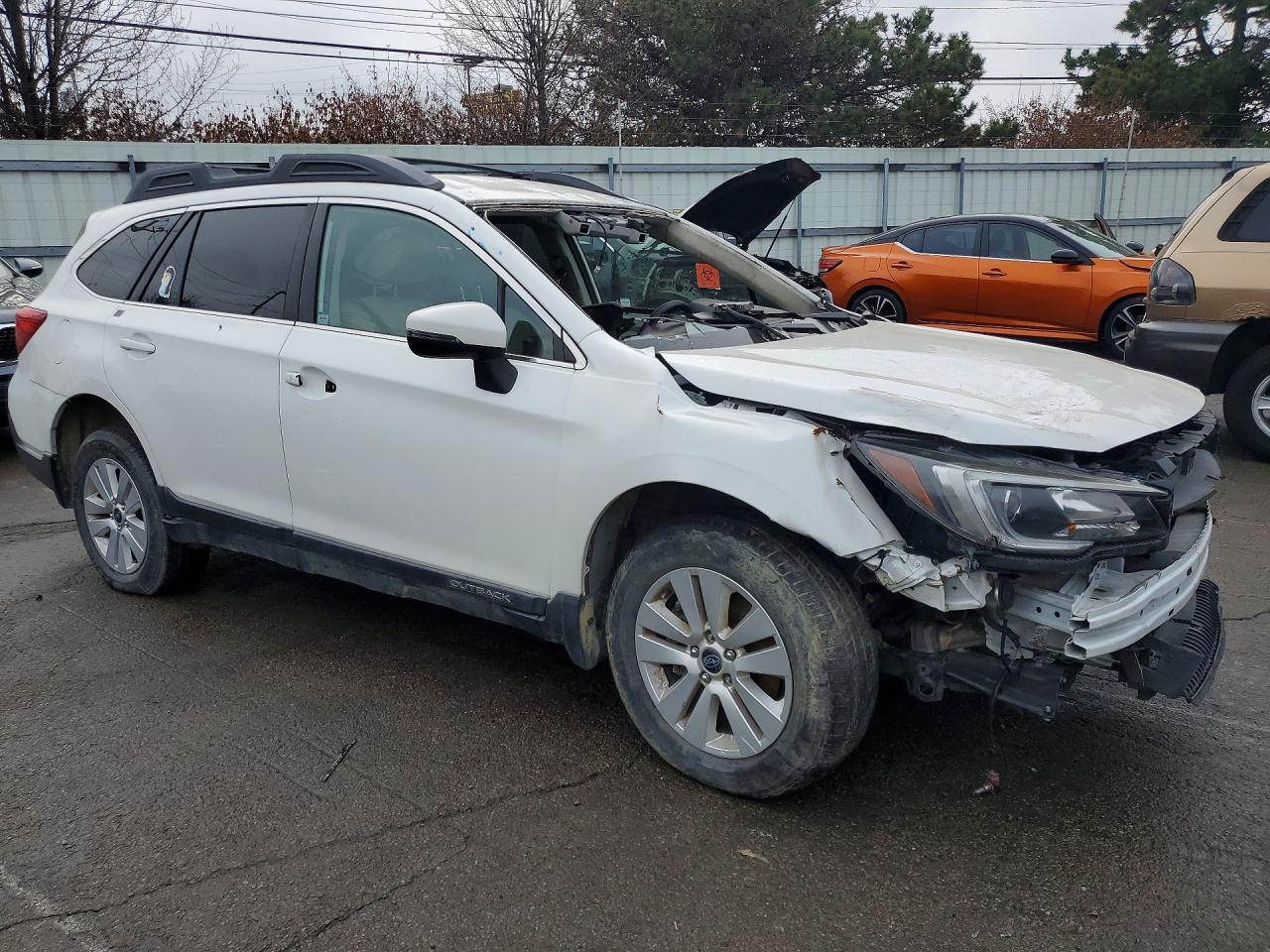 2018 Subaru Outback 2.5I Premium - zdjęcie 4
