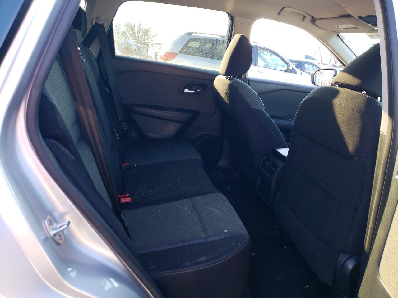 2021 Nissan Rogue Sv - zdjęcie 11