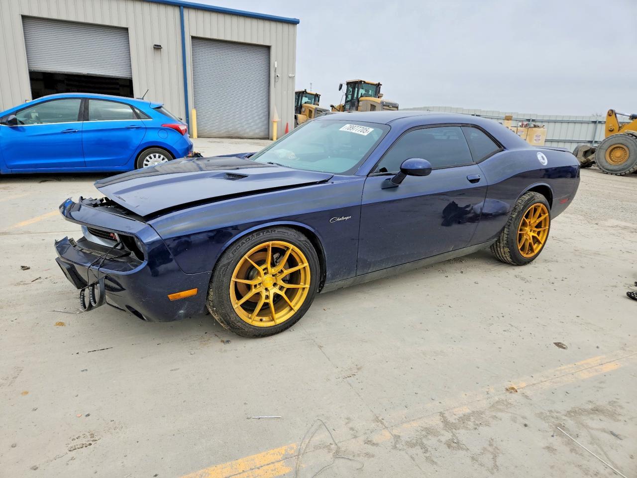2014 Dodge Challenger R - zdjęcie główne