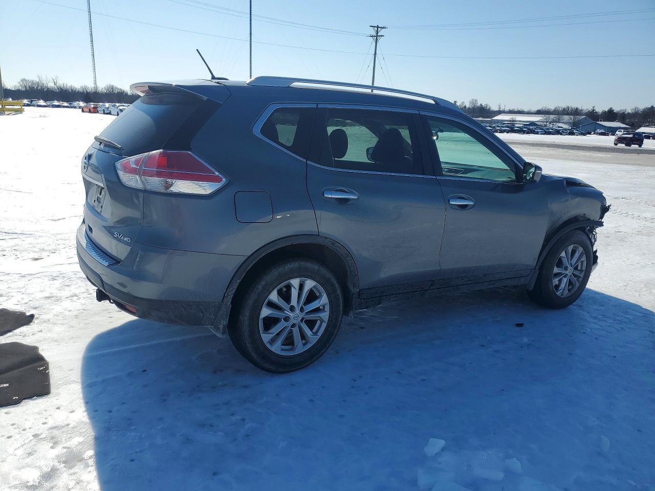 2015 Nissan Rogue S - zdjęcie 3