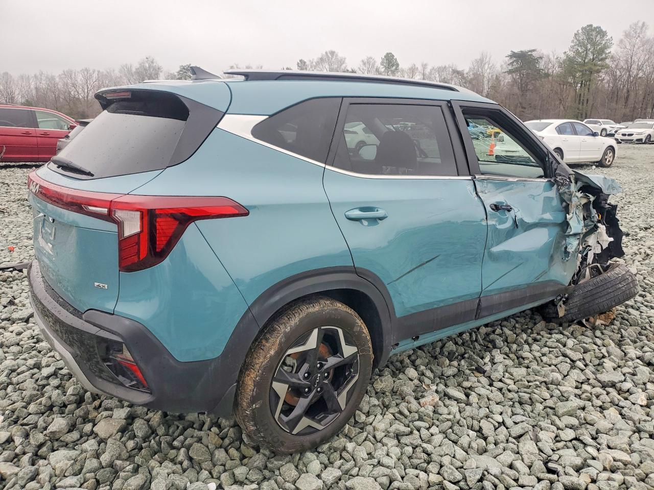 2025 Kia Seltos Ex - zdjęcie 3