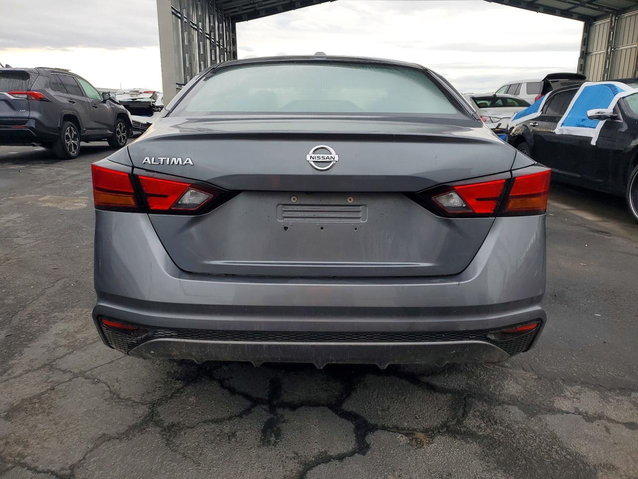 2020 Nissan Altima S - zdjęcie 6