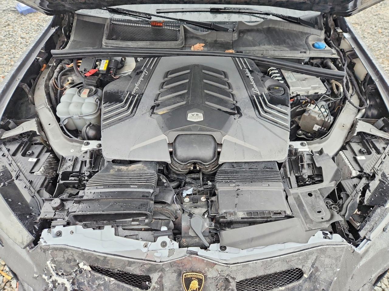 2021 Lamborghini Urus - zdjęcie 11