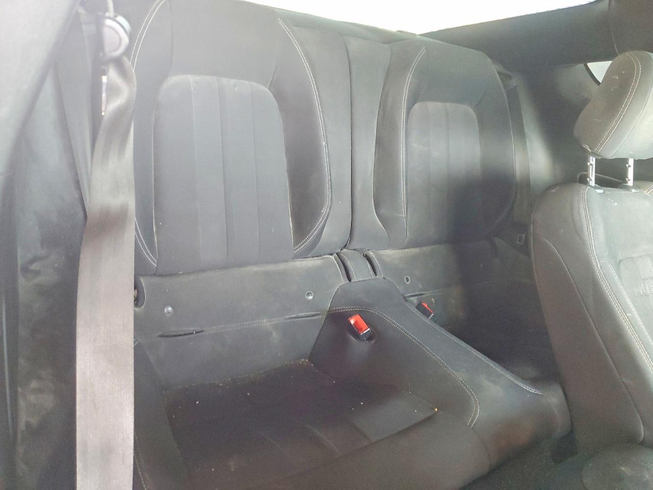 2020 Ford Mustang - zdjęcie 10