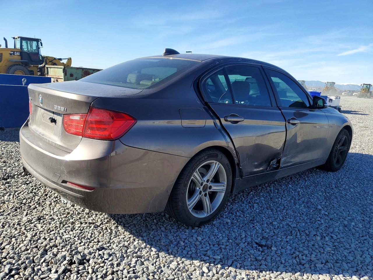 2013 BMW 328 Xi - zdjęcie 3