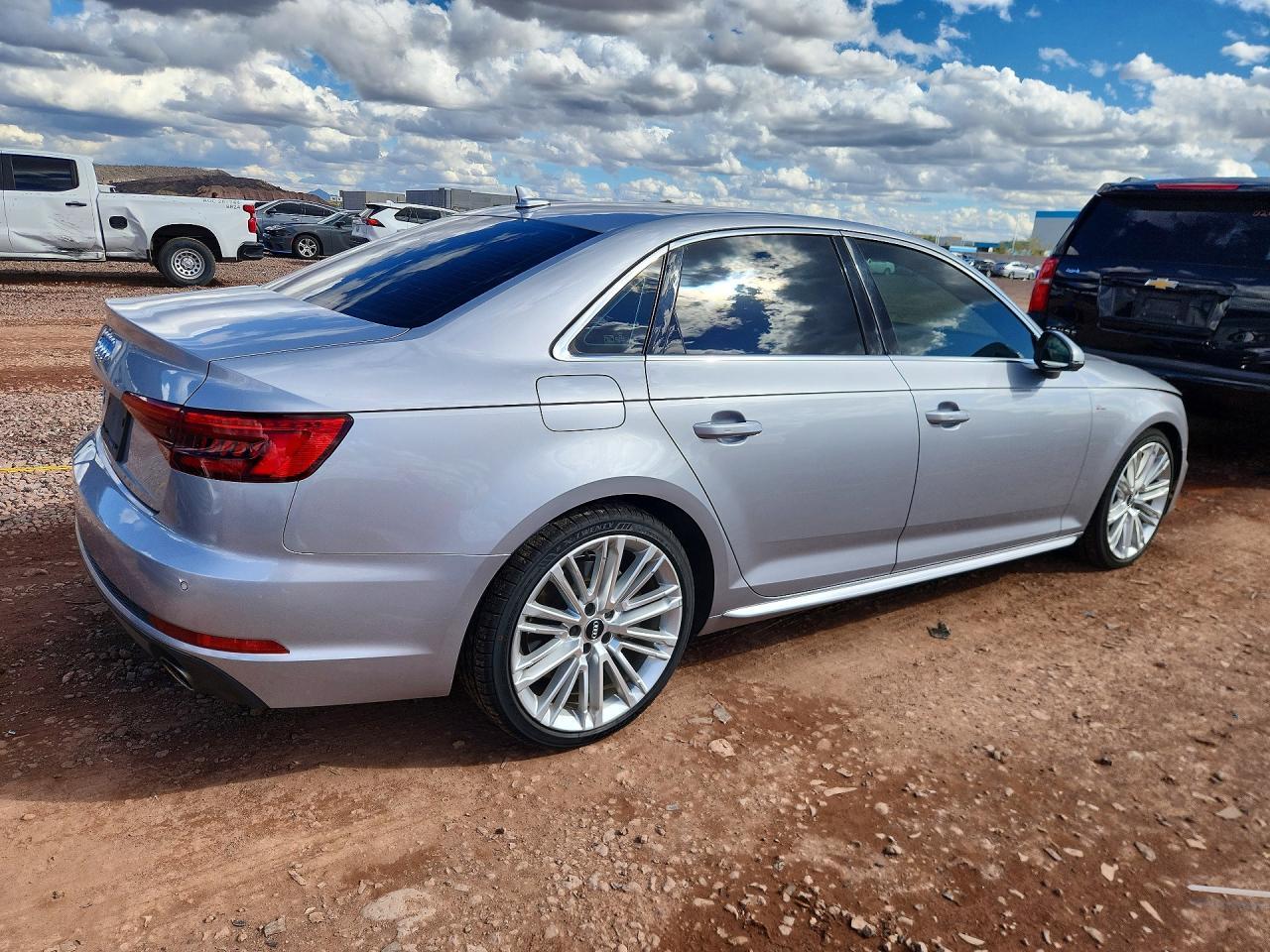 2017 Audi A4 Prestige - zdjęcie 3