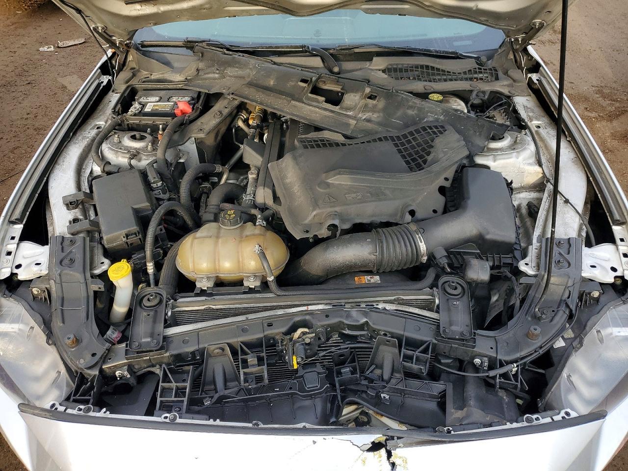 2018 Ford Mustang - zdjęcie 11