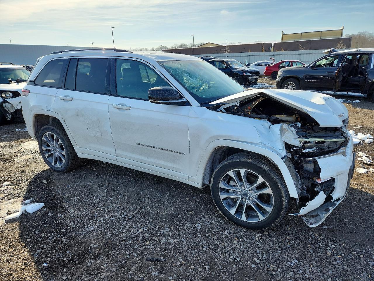 2022 Jeep Grand Cherokee Overland - zdjęcie 4