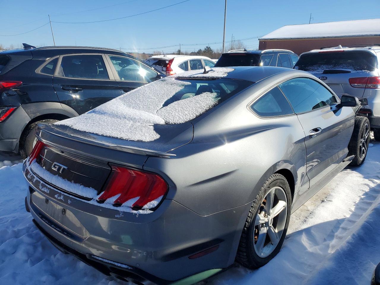 2021 Ford Mustang Gt - zdjęcie 3