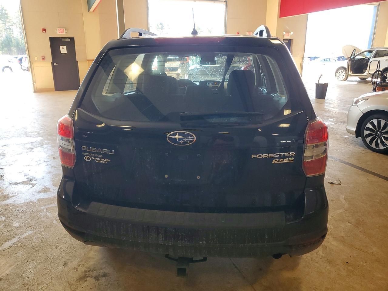 2015 Subaru Forester 2.5I - zdjęcie 6