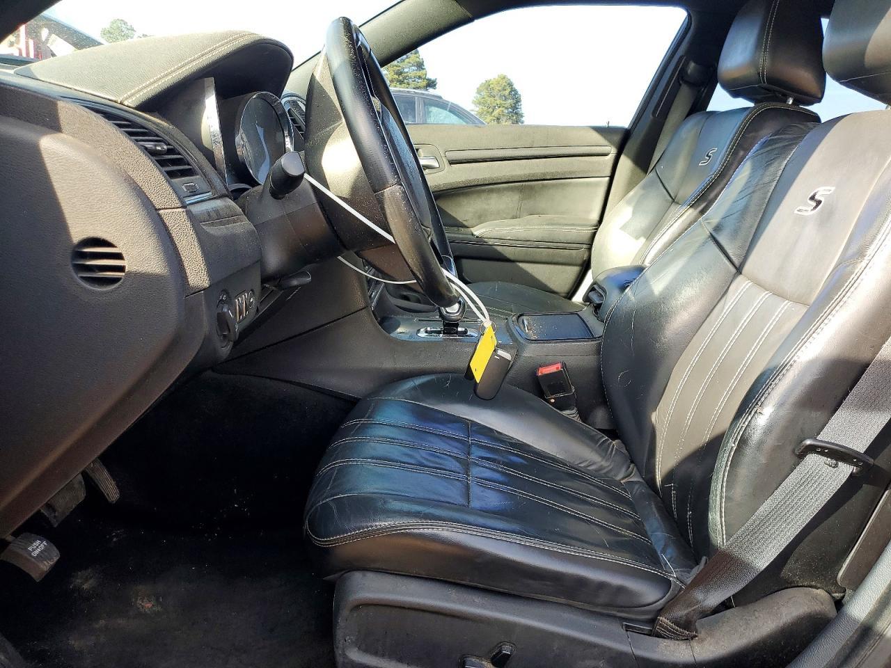 2014 Chrysler 300 S - zdjęcie 7