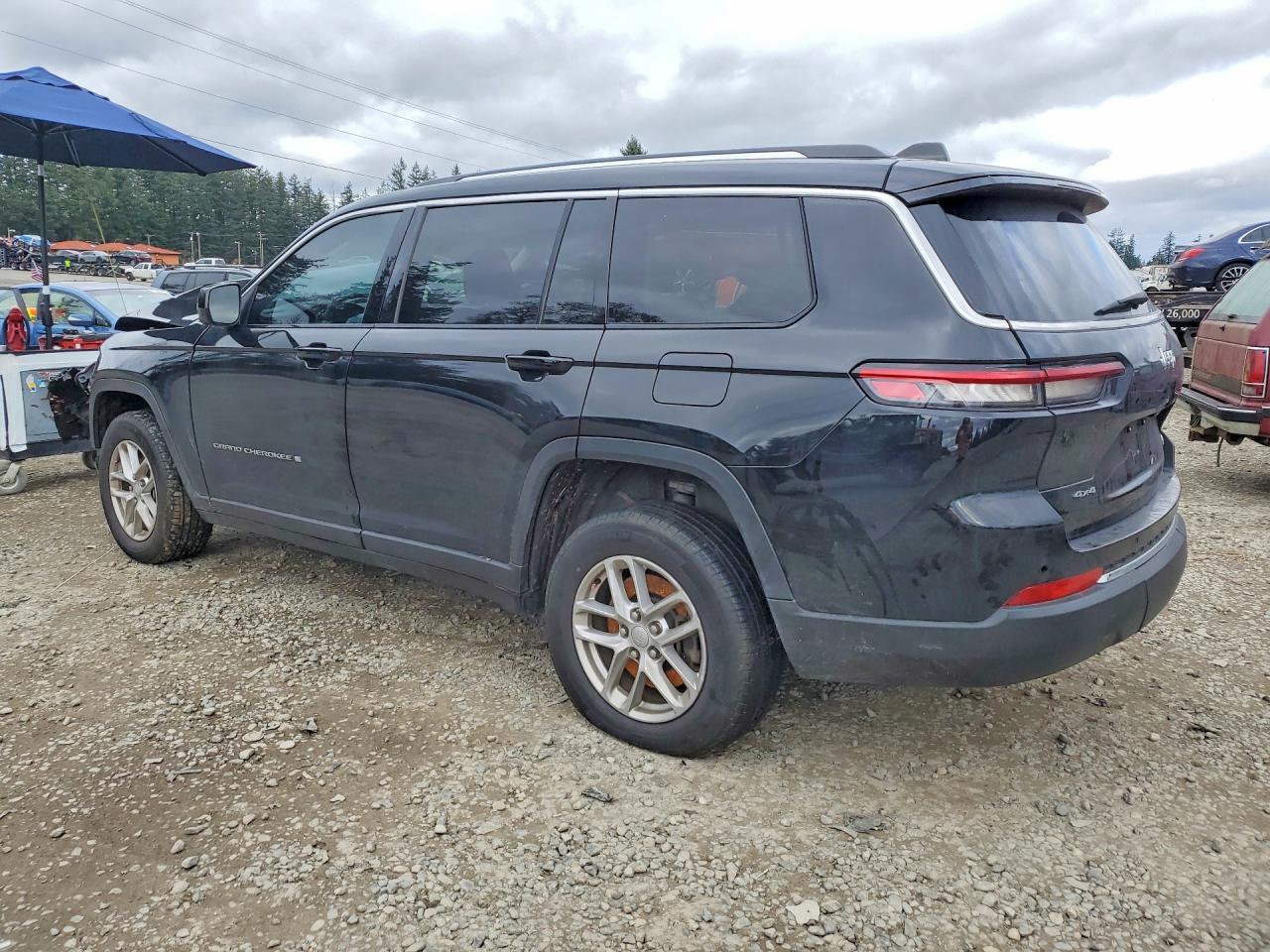 2023 Jeep Grand Cherokee L Laredo - zdjęcie 2