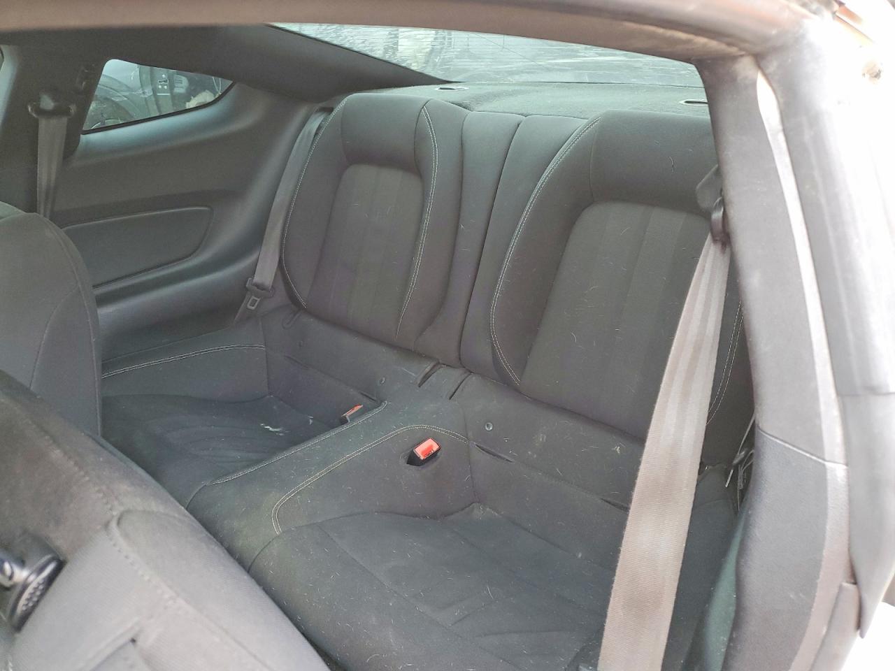 2018 Ford Mustang - zdjęcie 10