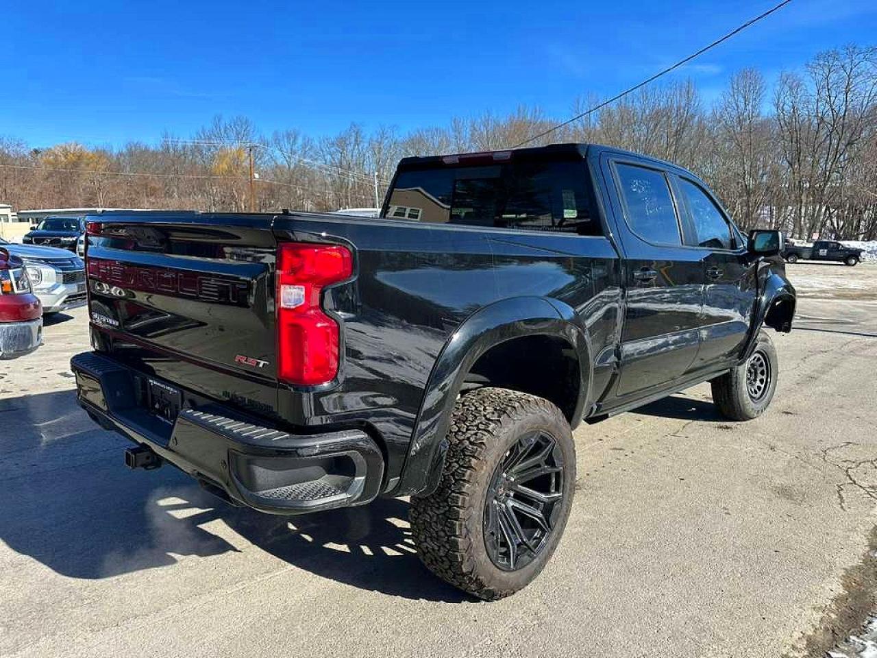 2024 Chevrolet Silverado K1500 Rst - zdjęcie 3