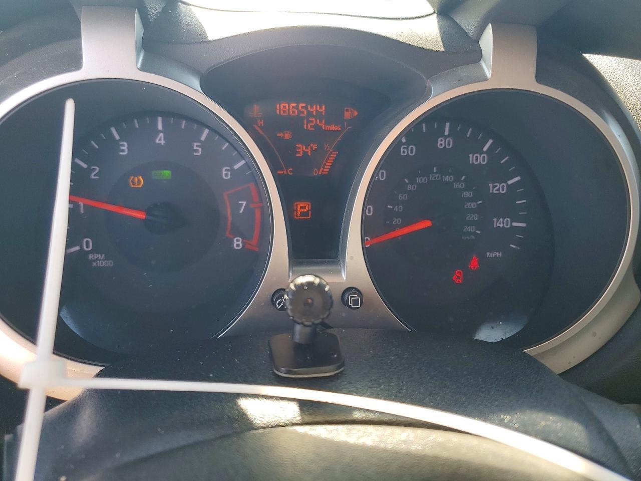 2015 Nissan Juke Sv - zdjęcie 9