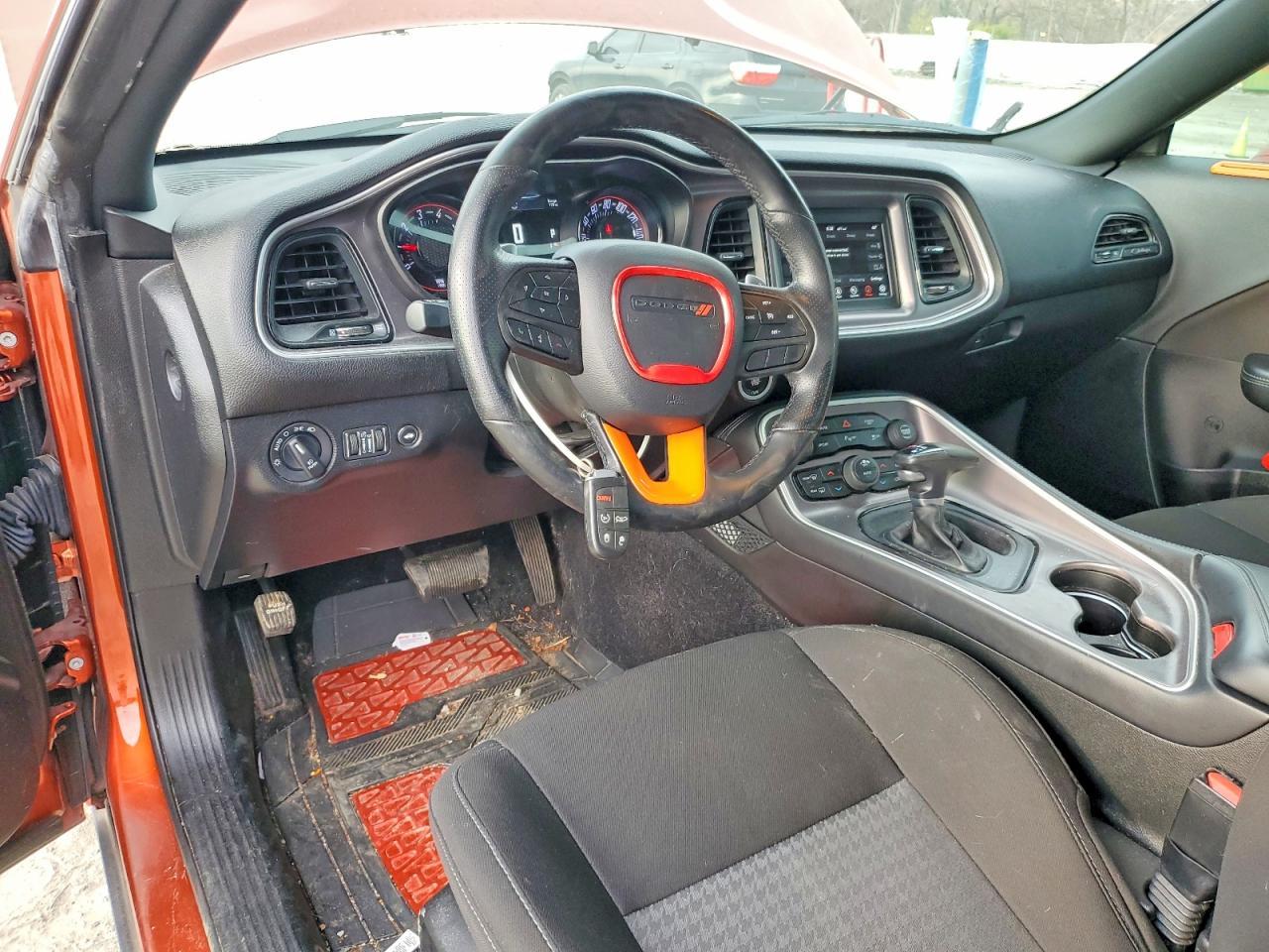 2021 Dodge Challenger Gt - zdjęcie 8