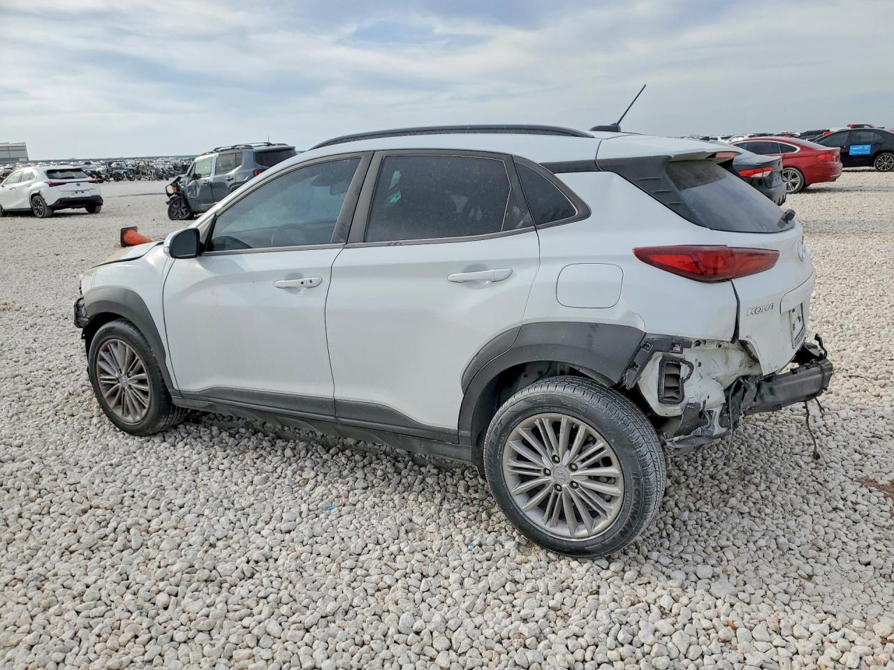 2021 Hyundai Kona Sel - zdjęcie 2