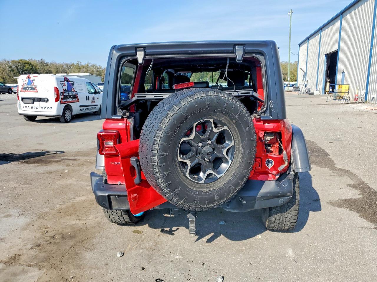 2021 Jeep Wrangler Unlimited Rubicon 4Xe - zdjęcie 6