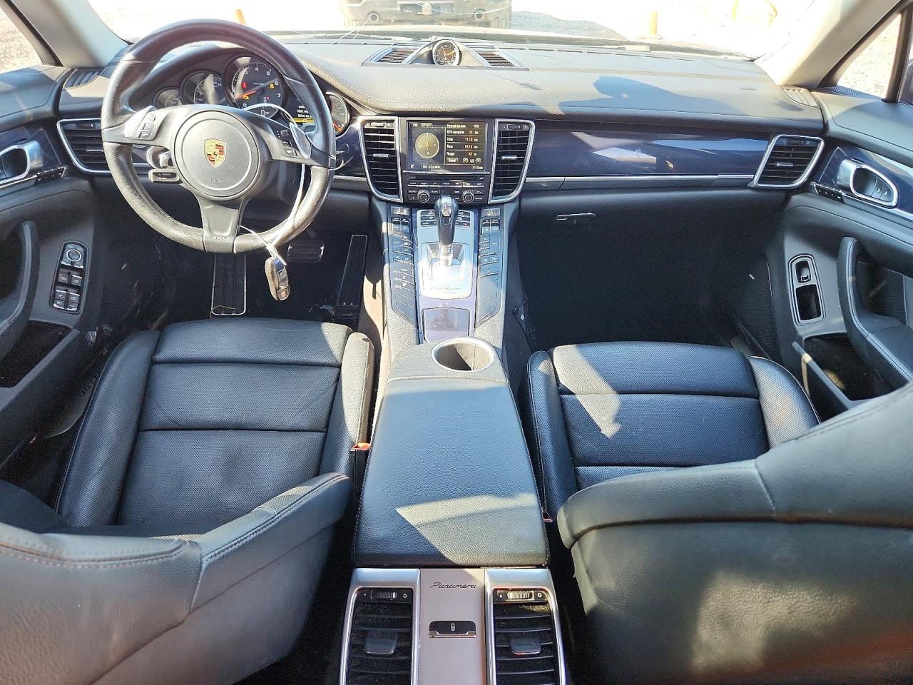 2016 Porsche Panamera 2 - zdjęcie 8