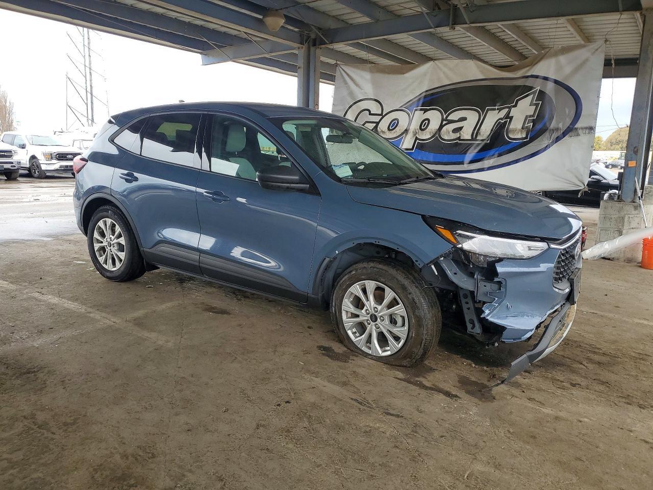 2025 Ford Escape Active - zdjęcie 4