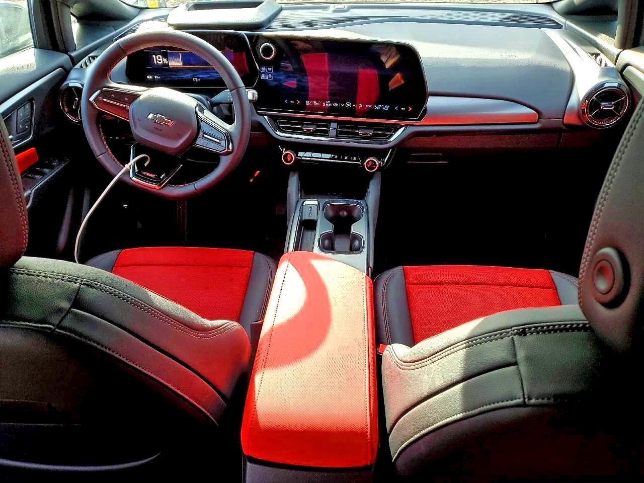 2025 Chevrolet Equinox Rs - zdjęcie 8