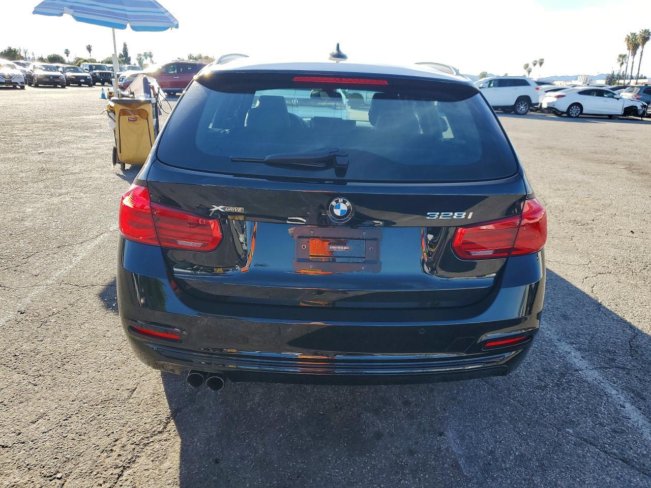 2016 BMW 328 Xi - zdjęcie 6