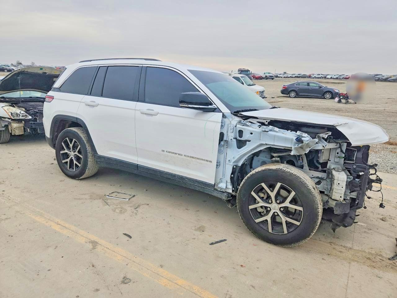 2023 Jeep Grand Cherokee Limited - zdjęcie 4