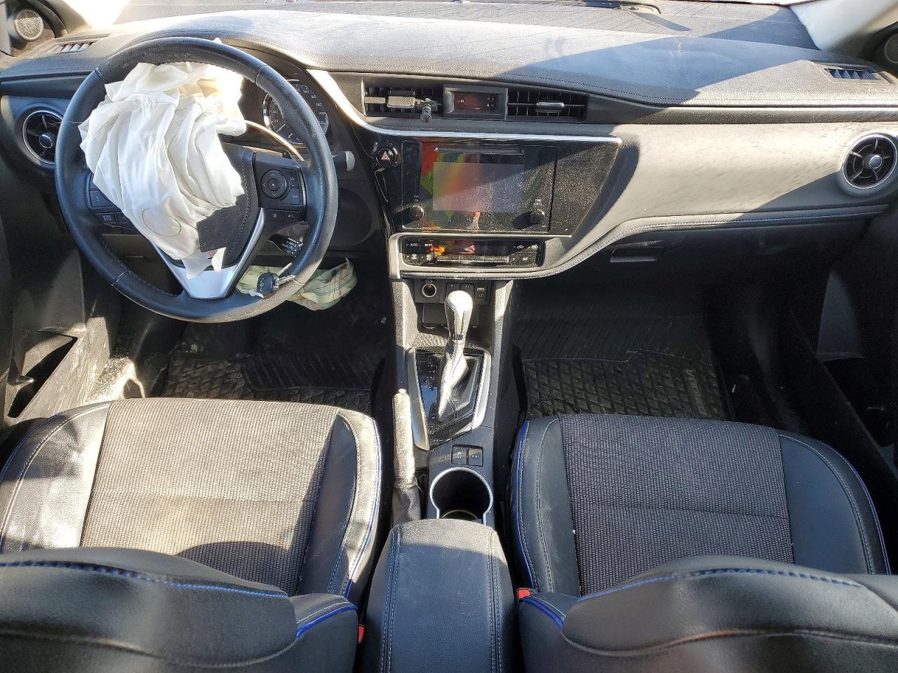 2019 Toyota Corolla L - zdjęcie 8