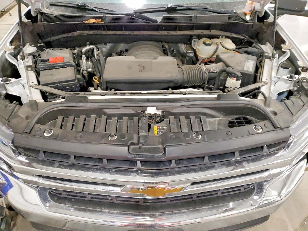 2021 Chevrolet Silverado K1500 Lt - zdjęcie 11