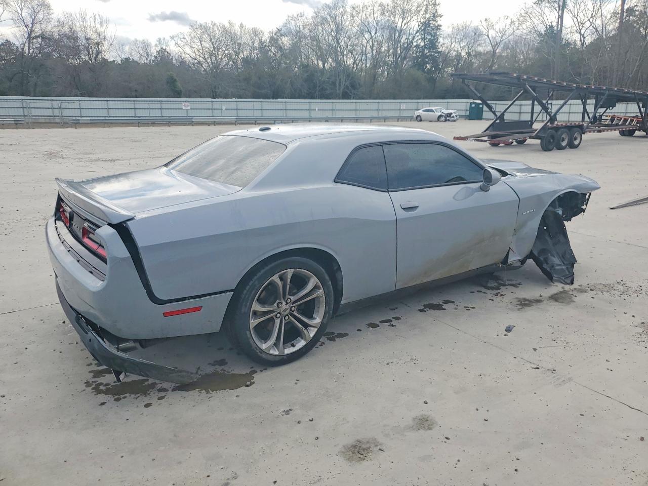 2020 Dodge Challenger R/T - zdjęcie 3