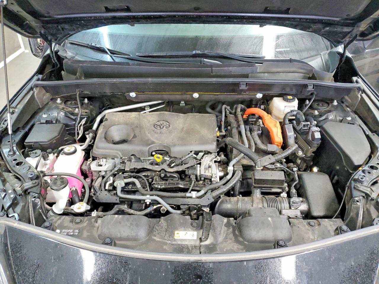 2021 Toyota Venza Le - zdjęcie 12