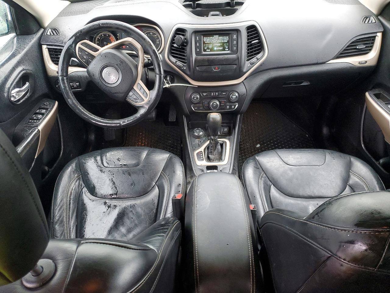 2017 Jeep Cherokee Latitude - zdjęcie 8