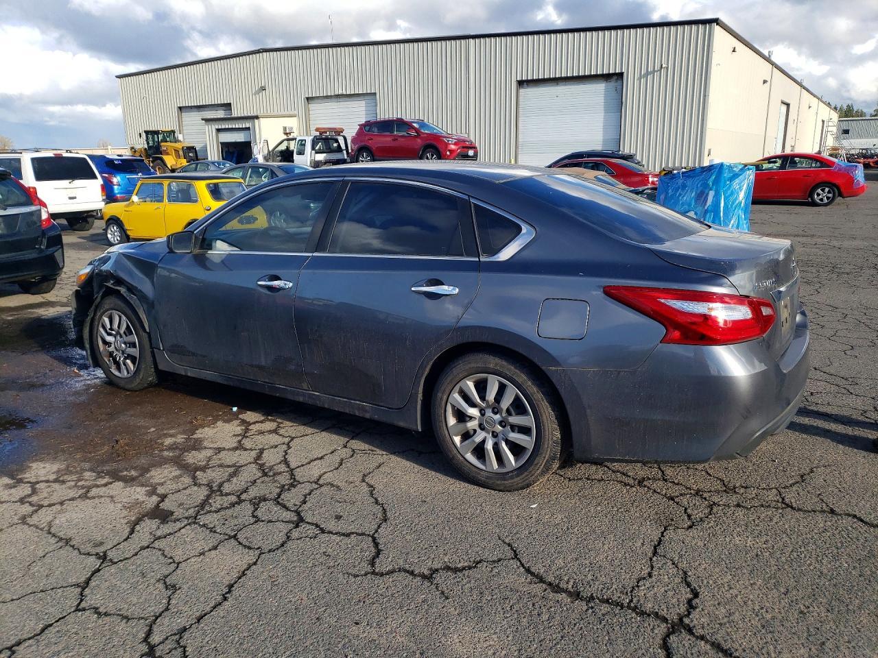 2016 Nissan Altima 2.5 - zdjęcie 2