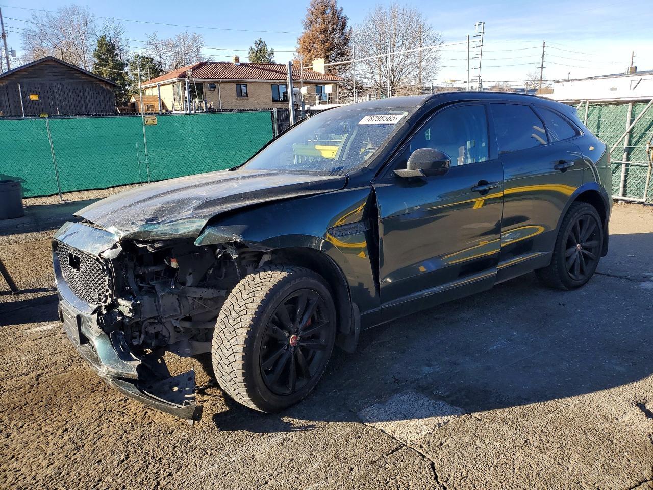 2017 Jaguar F-Pace S - zdjęcie główne