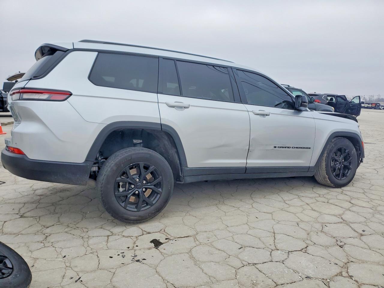 2024 Jeep Grand Cherokee L Laredo - zdjęcie 3